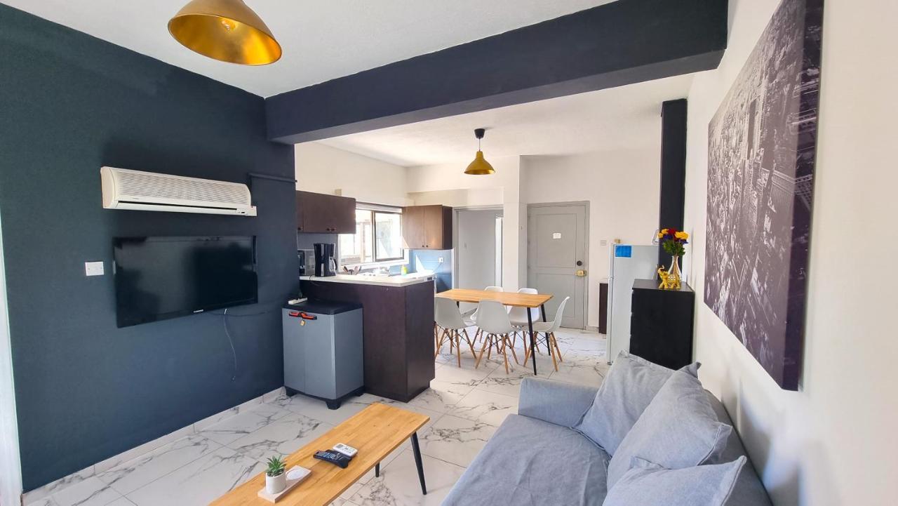 Cozy Beach Apt, Near Airport With 100Mbit Internet Lárnaka Eksteriør bilde